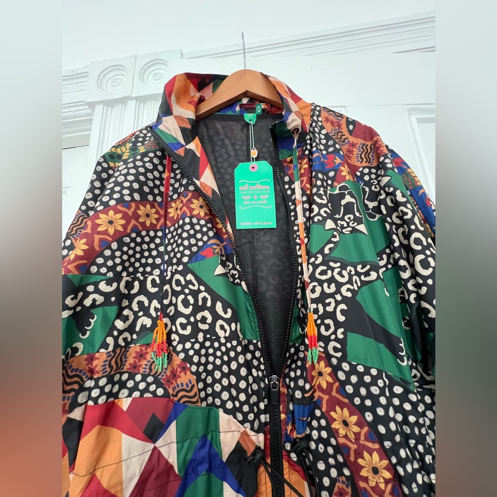 FARM Rio Leopard Mushroom windbreaker jumpsuit NWT Size L - Picture 5 of 5
